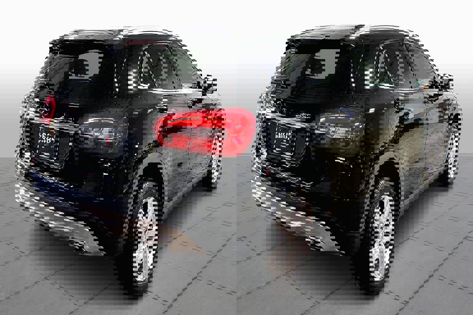 Used 2016 Mercedes-Benz GLA 250 4MATIC image 13