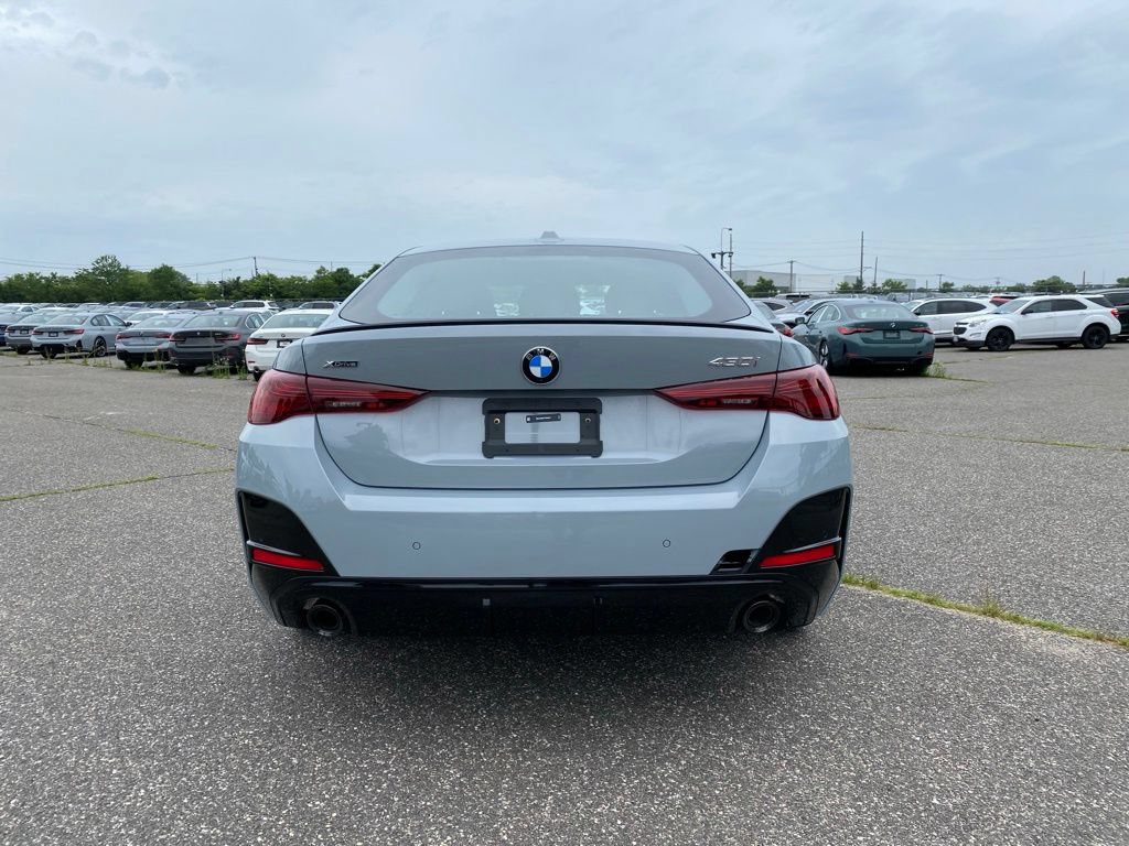 New 2026 BMW 430i xDrive w/ M Sport Package AWD/4WD image 3
