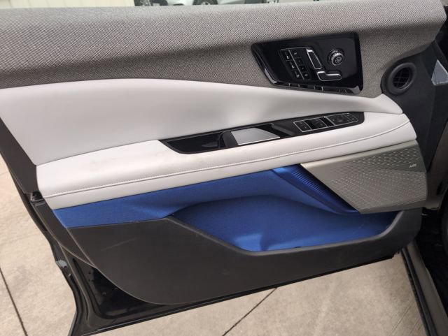 New 2026 Cadillac Optiq Sport 2 image 14