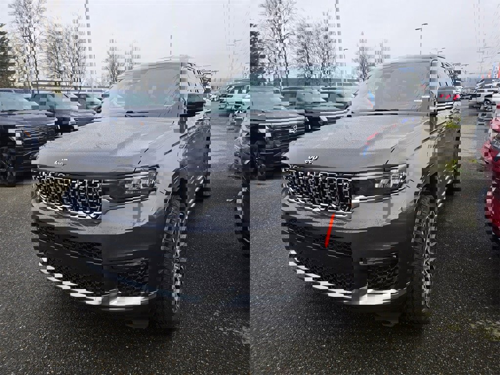 Used 2021 Jeep Grand Cherokee L Summit image 1