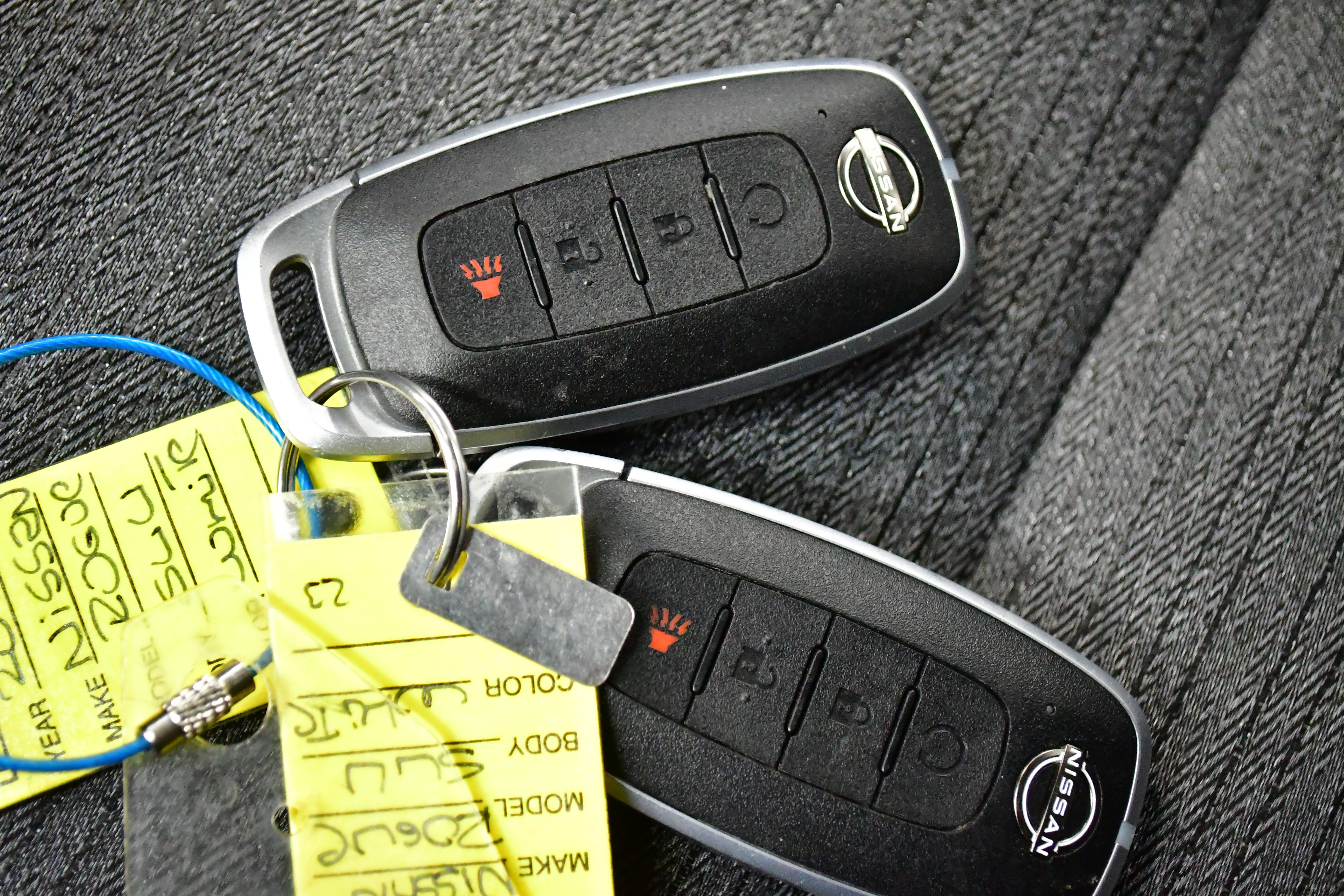 Used 2023 Nissan Rogue SV image 54