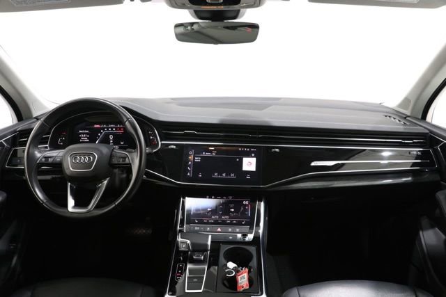 Used 2024 Audi Q7 3.0T Premium Plus AWD/4WD image 11