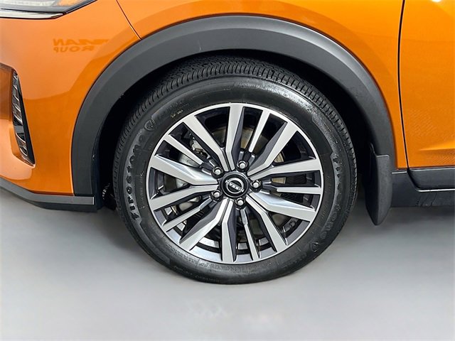Used 2024 Nissan Kicks SR w/ SR Premium Package image 26