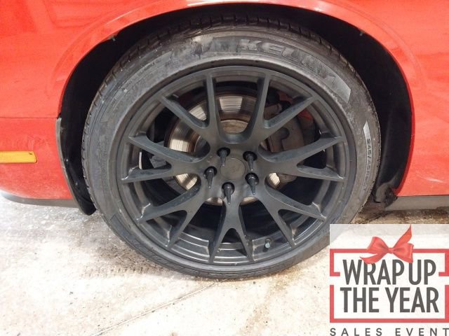 Used 2014 Dodge Challenger R/T w/ Blacktop Package image 21