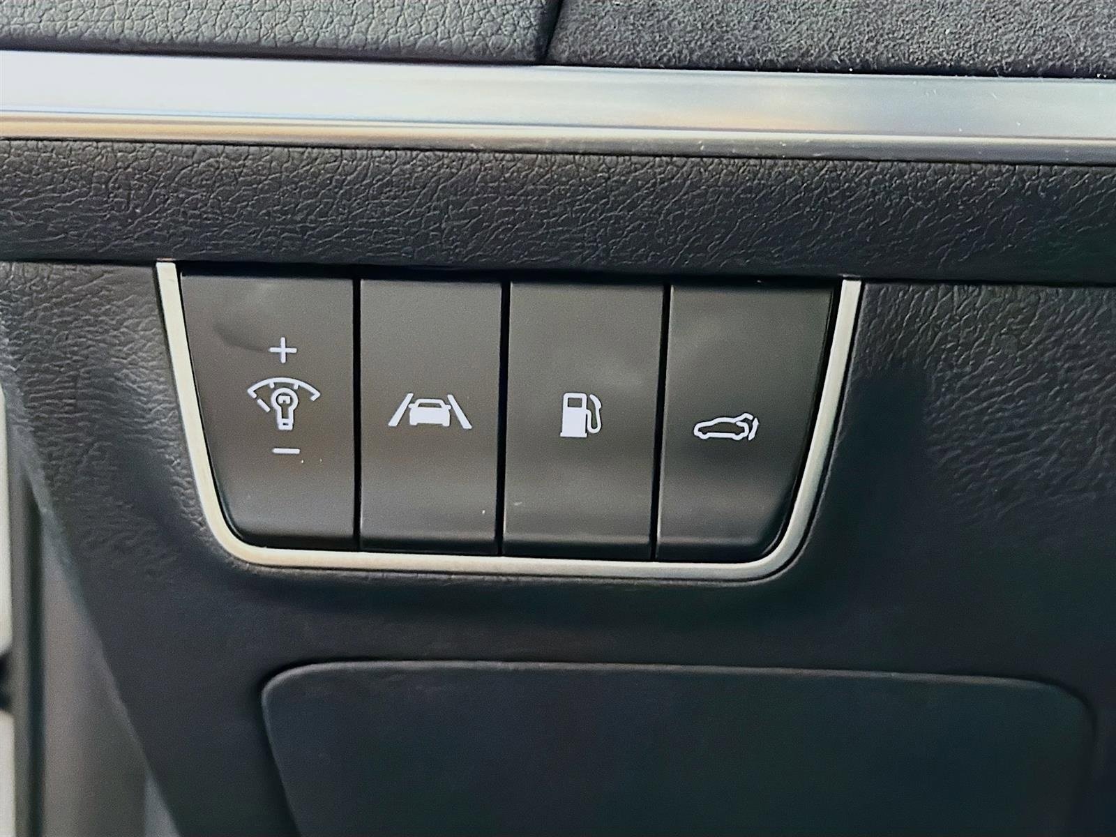 Certified 2023 Kia Stinger GT2 w/ Option Group 015 image 10