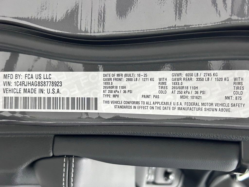 New 2025 Jeep Grand Cherokee Laredo X w/ Trailer Tow Package image 29