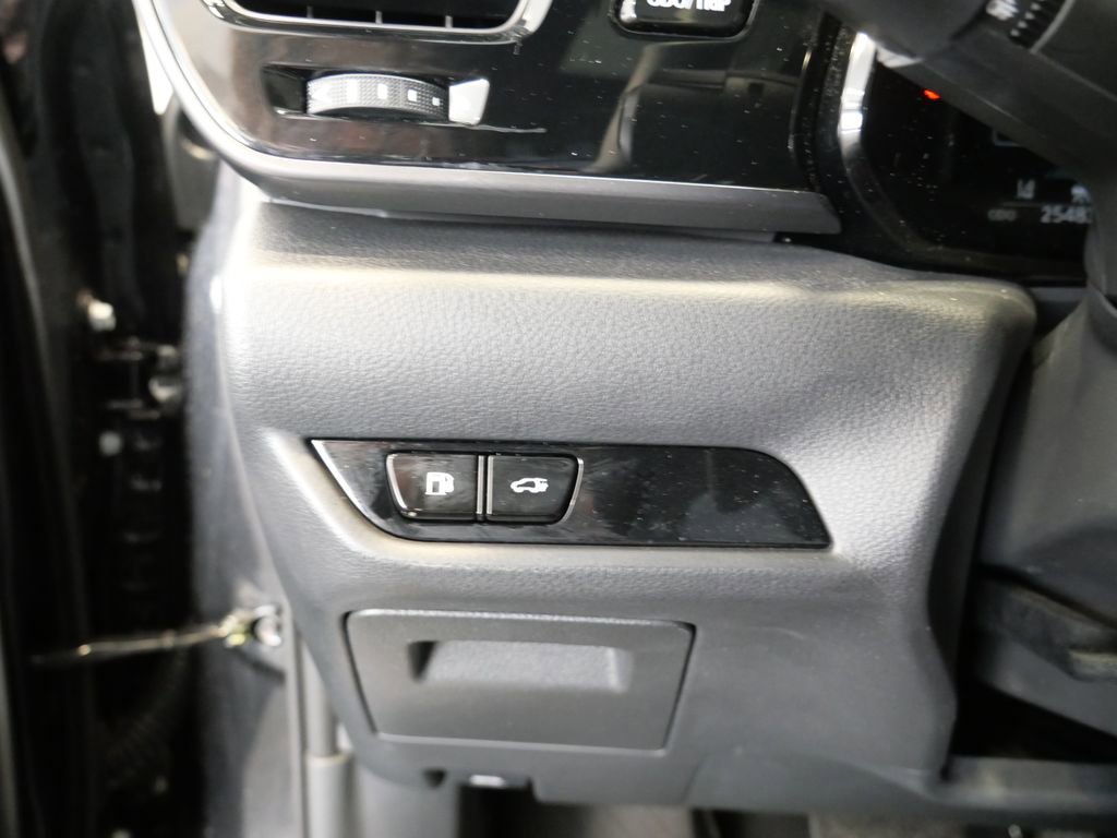 Certified 2025 Lexus NX 350 AWD w/ Accessory Package (2T) image 15