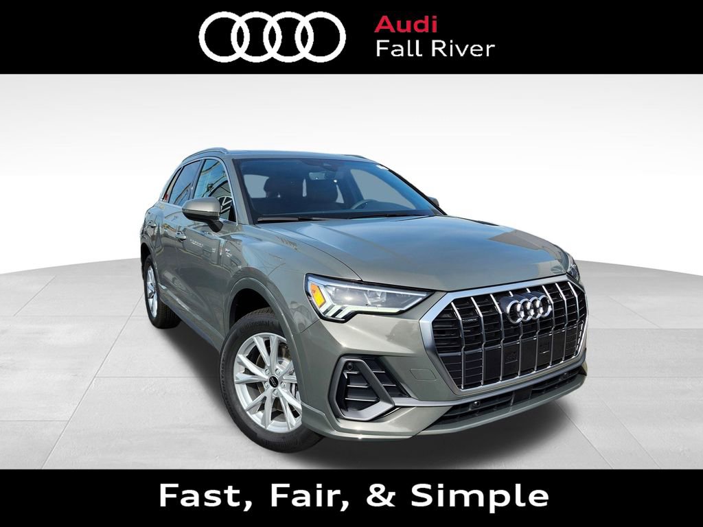 New 2025 Audi Q3 2.0T Premium