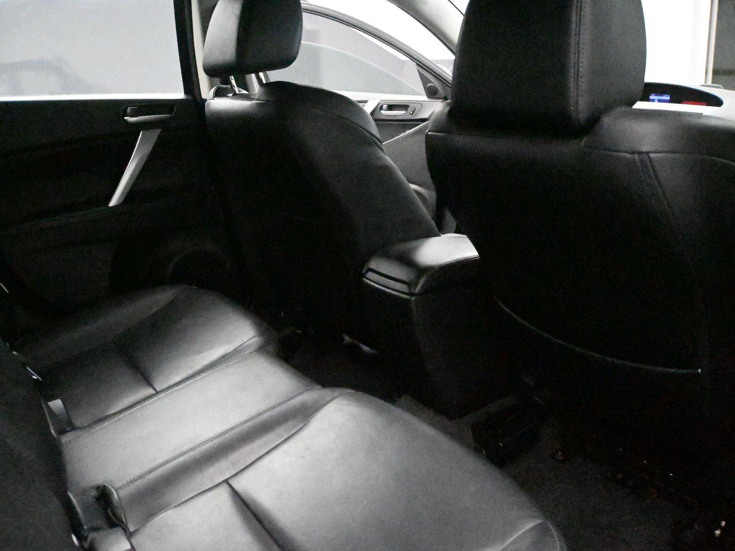 Used 2010 MAZDA MAZDA3 s Grand Touring FWD image 16