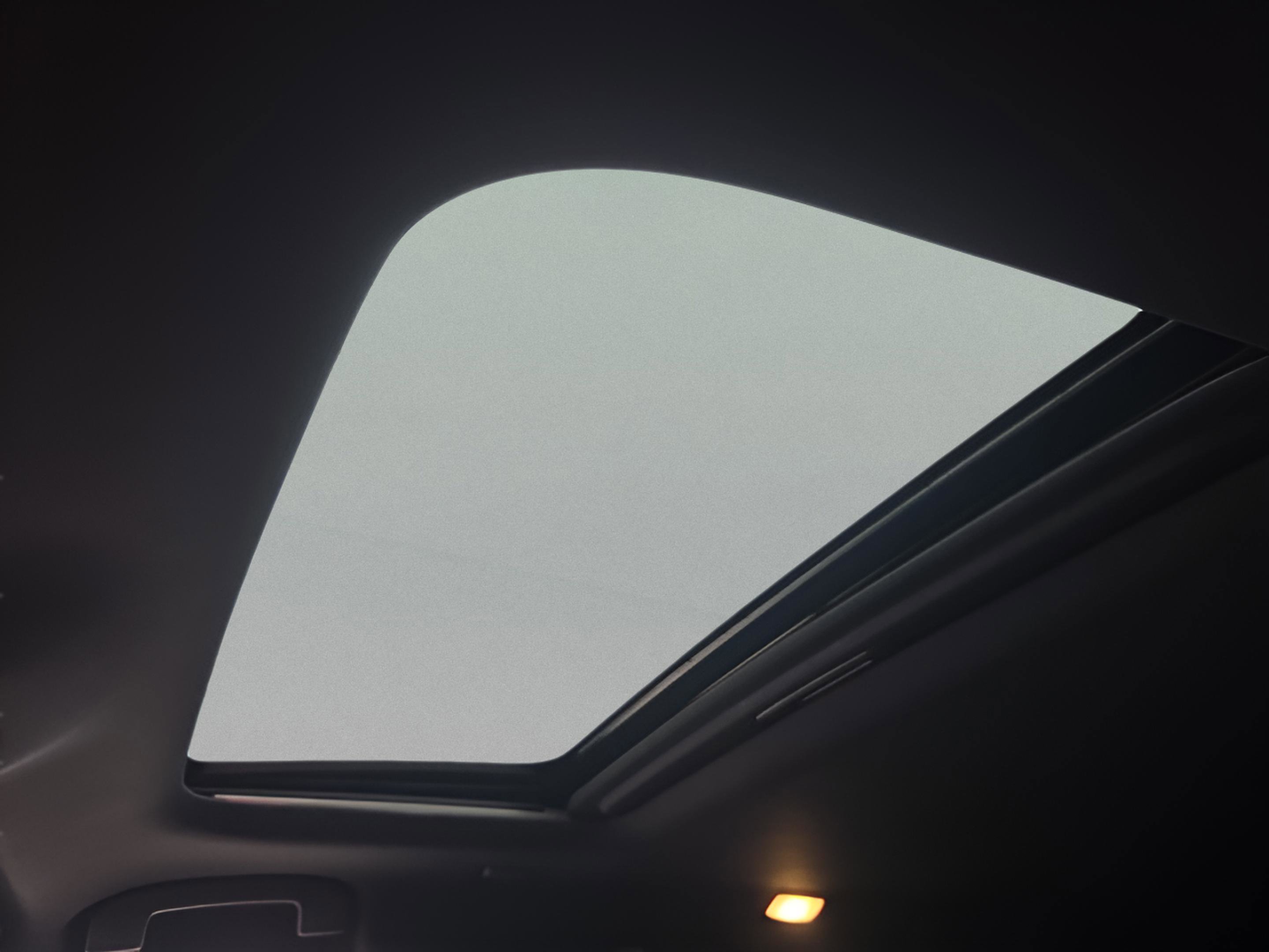 Certified 2023 INFINITI QX55 Luxe w/ Cargo Package image 12