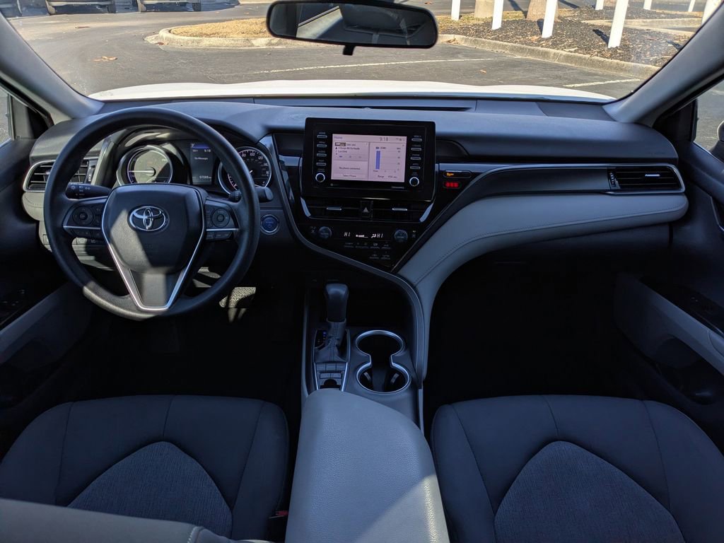 Used 2022 Toyota Camry LE image 14