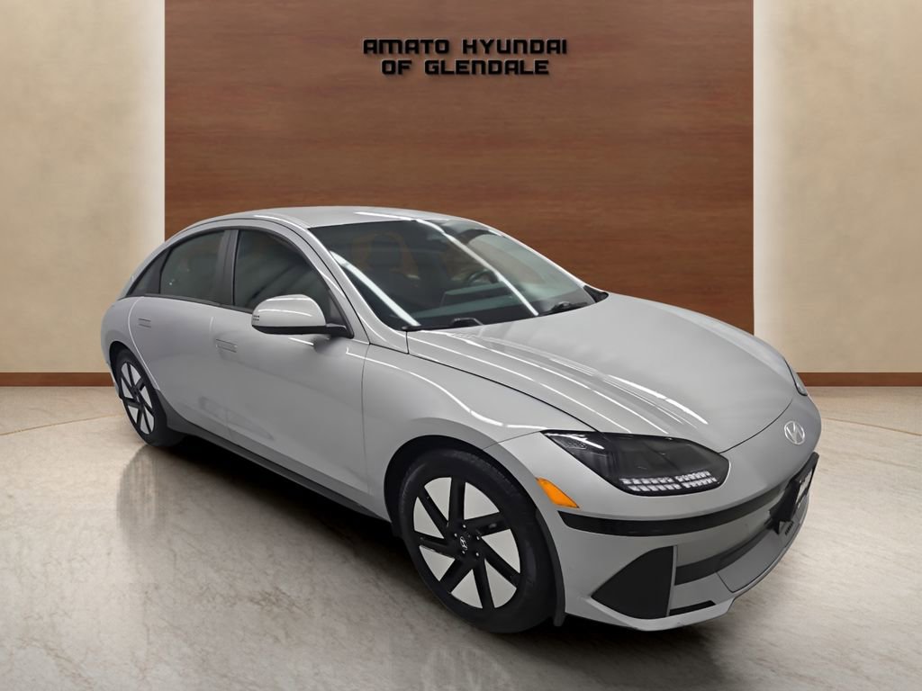 Used 2024 Hyundai Ioniq 6 SE RWD image 8