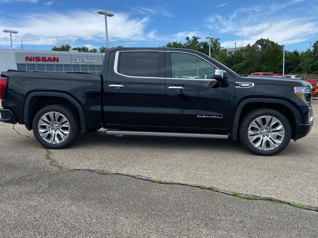 Used 2020 GMC Sierra 1500 Denali w/ Denali Ultimate Package AWD/4WD image 2
