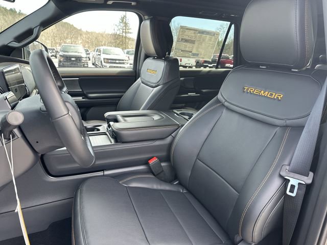 New 2026 Ford Expedition Tremor image 15