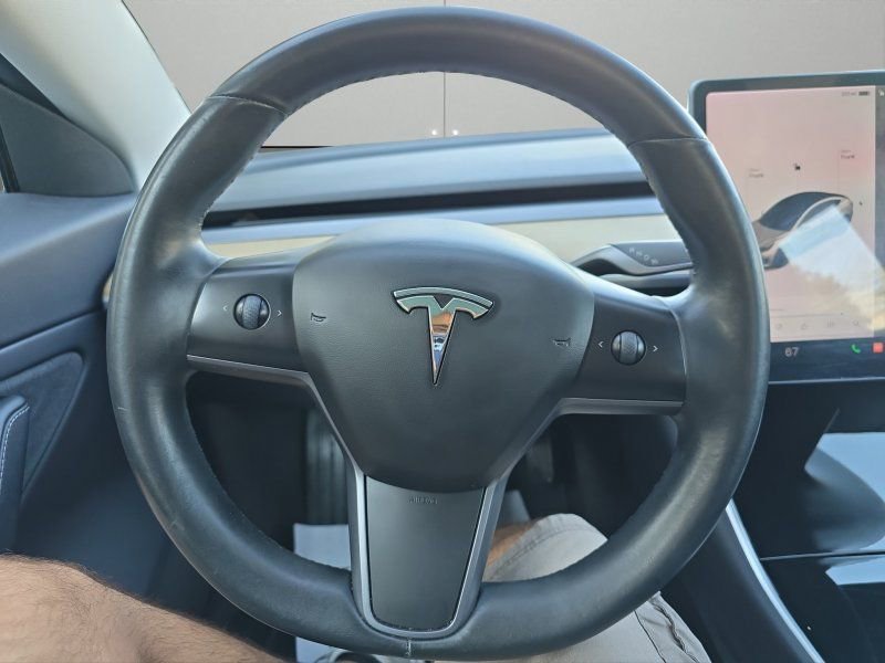 Used 2018 Tesla Model 3 Long Range AWD/4WD image 14