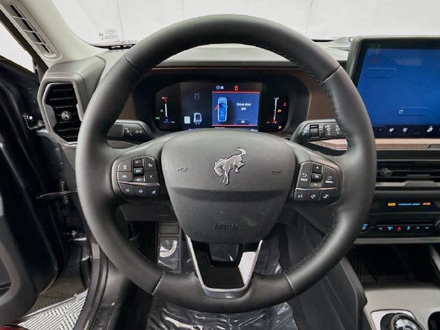 Certified 2026 Ford Bronco Sport Outer Banks w/ Outer Banks Tech Package+ AWD/4WD image 11