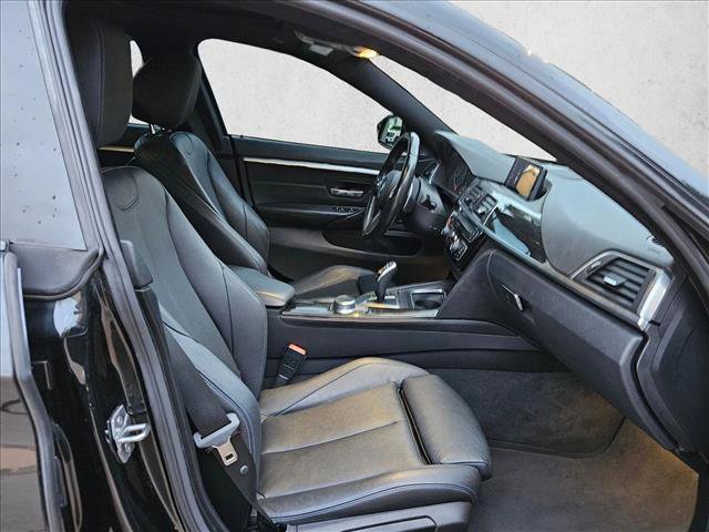 Used 2019 BMW 440i Gran Coupe w/ M Sport Package RWD image 17