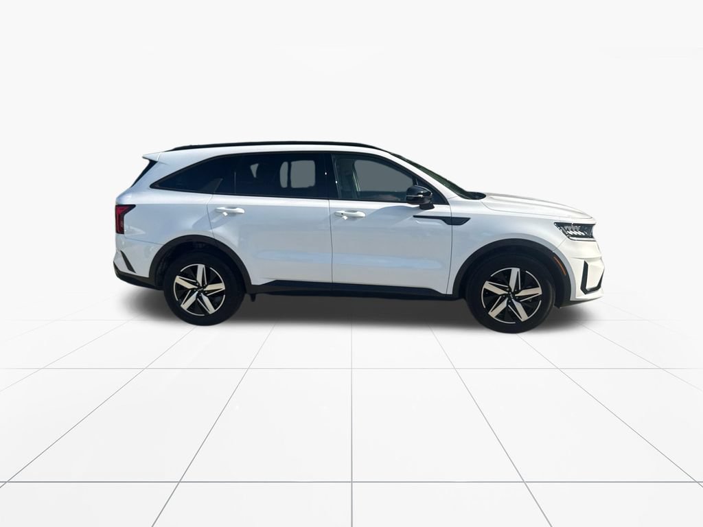 Used 2023 Kia Sorento EX w/ Panoramic Sunroof Package FWD image 9