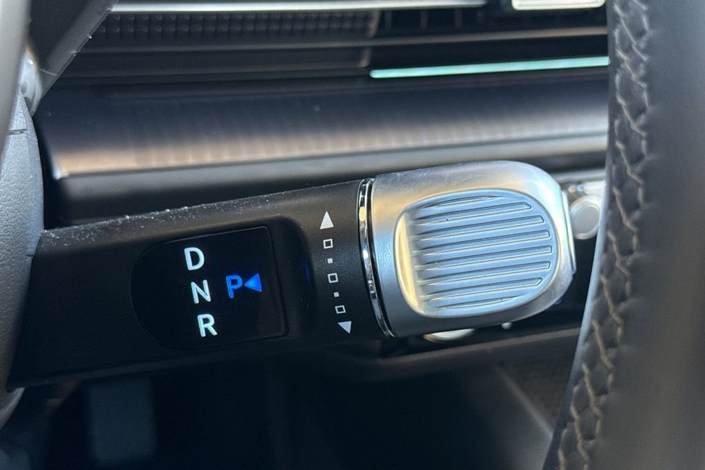 Used 2023 Hyundai Ioniq 6 SEL image 19