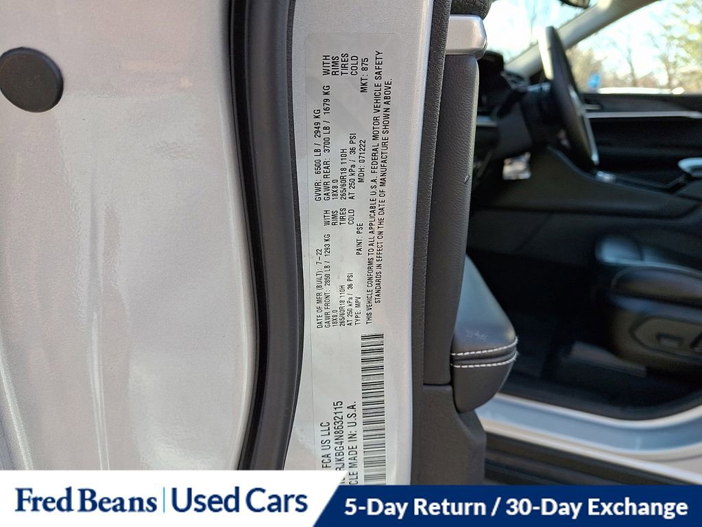 Used 2022 Jeep Grand Cherokee L Limited image 31