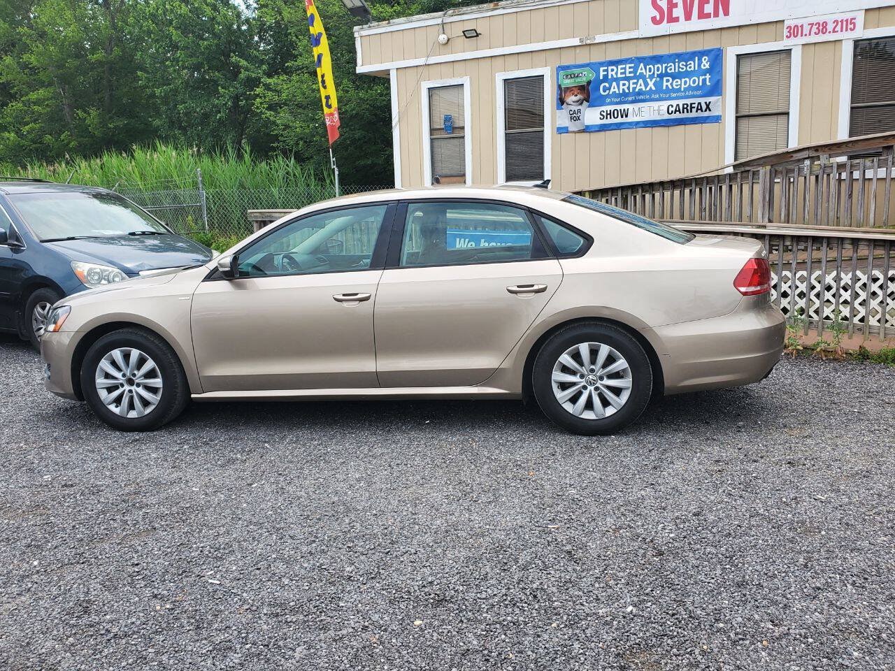 Used 2015 Volkswagen Passat 1.8T S FWD image 13