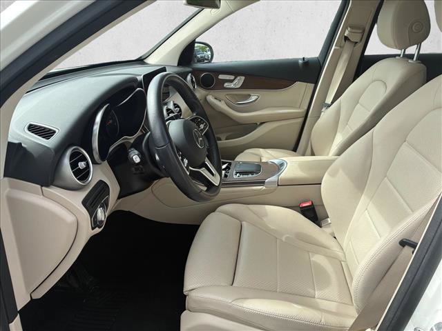 Certified 2020 Mercedes-Benz GLC 300 4MATIC image 11