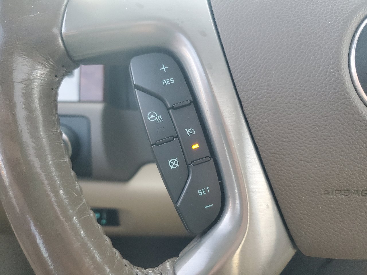 Used 2013 Chevrolet Tahoe LTZ image 45