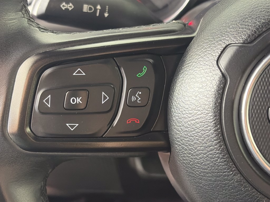 Used 2019 Jeep Wrangler Unlimited Sport S AWD/4WD image 17