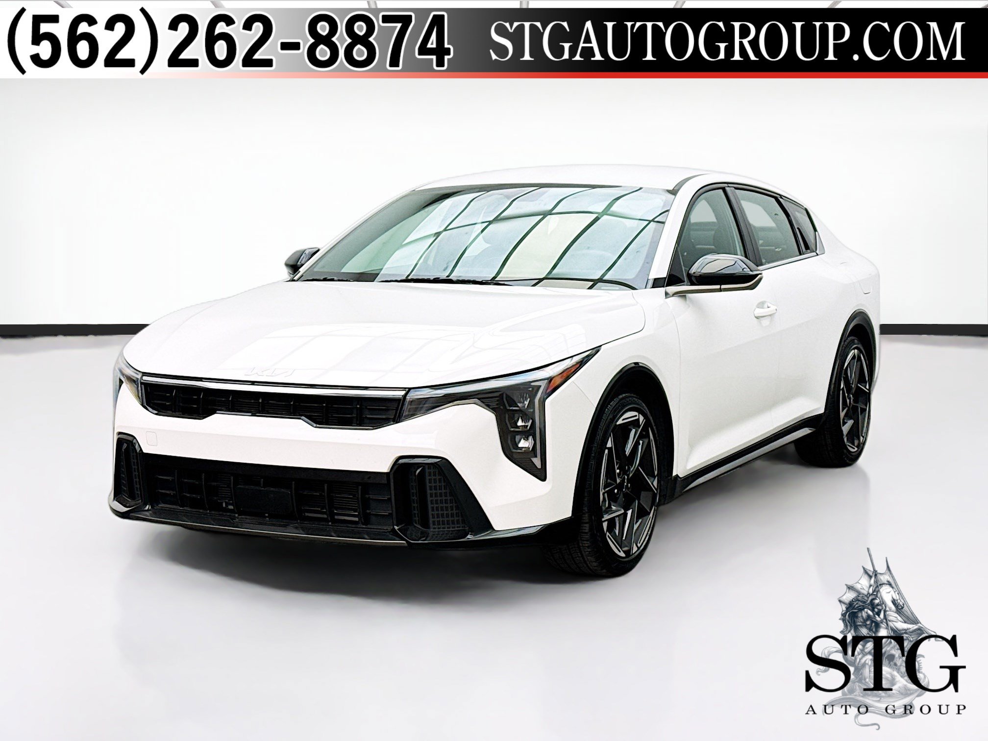 Used 2025 Kia K4 GT-Line FWD image 1