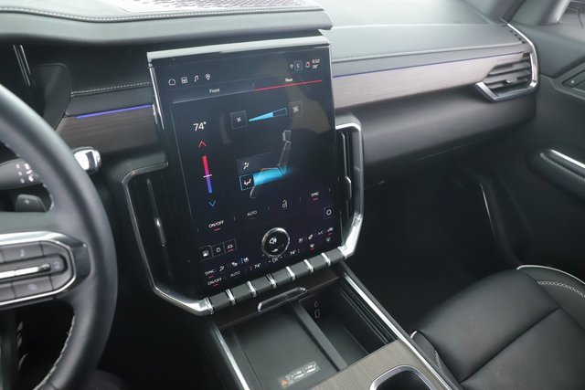 Used 2025 GMC Acadia Denali image 27