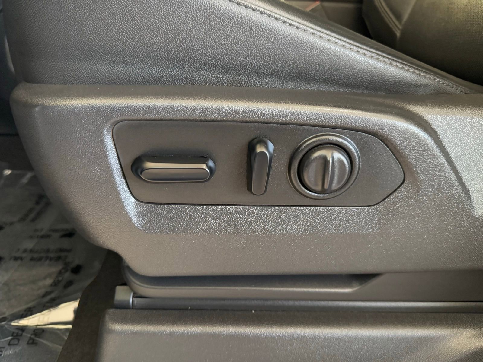 Used 2019 GMC Sierra 1500 SLT w/ SLT Premium Package image 23