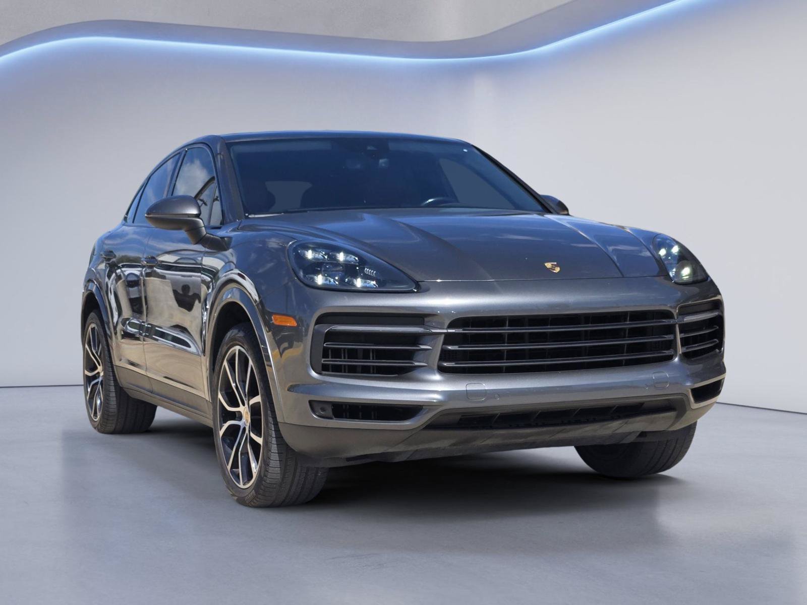 Used 2020 Porsche Cayenne S AWD/4WD image 3