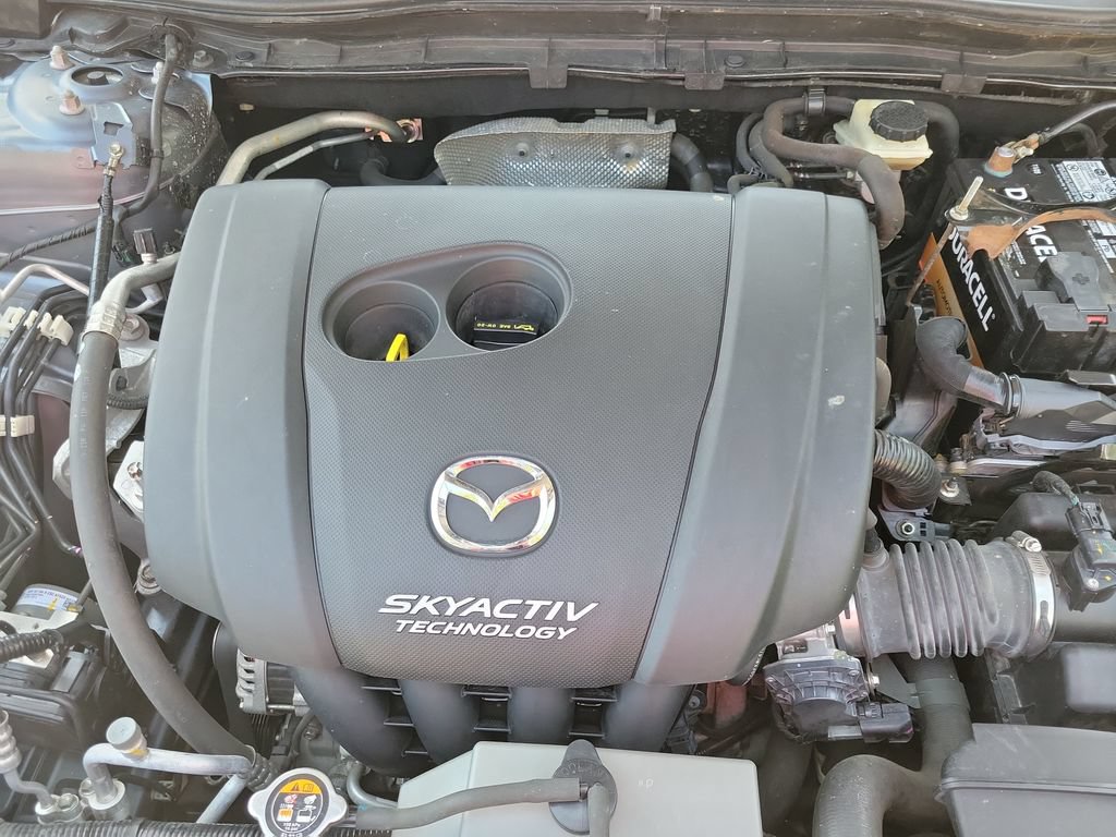 Used 2016 MAZDA MAZDA3 i Touring w/ Popular Equipment Package FWD image 33