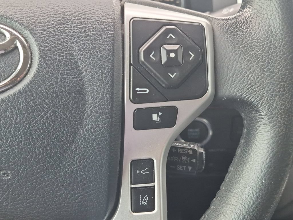 Used 2020 Toyota Tundra Limited w/ Limited Premium Package RWD image 25