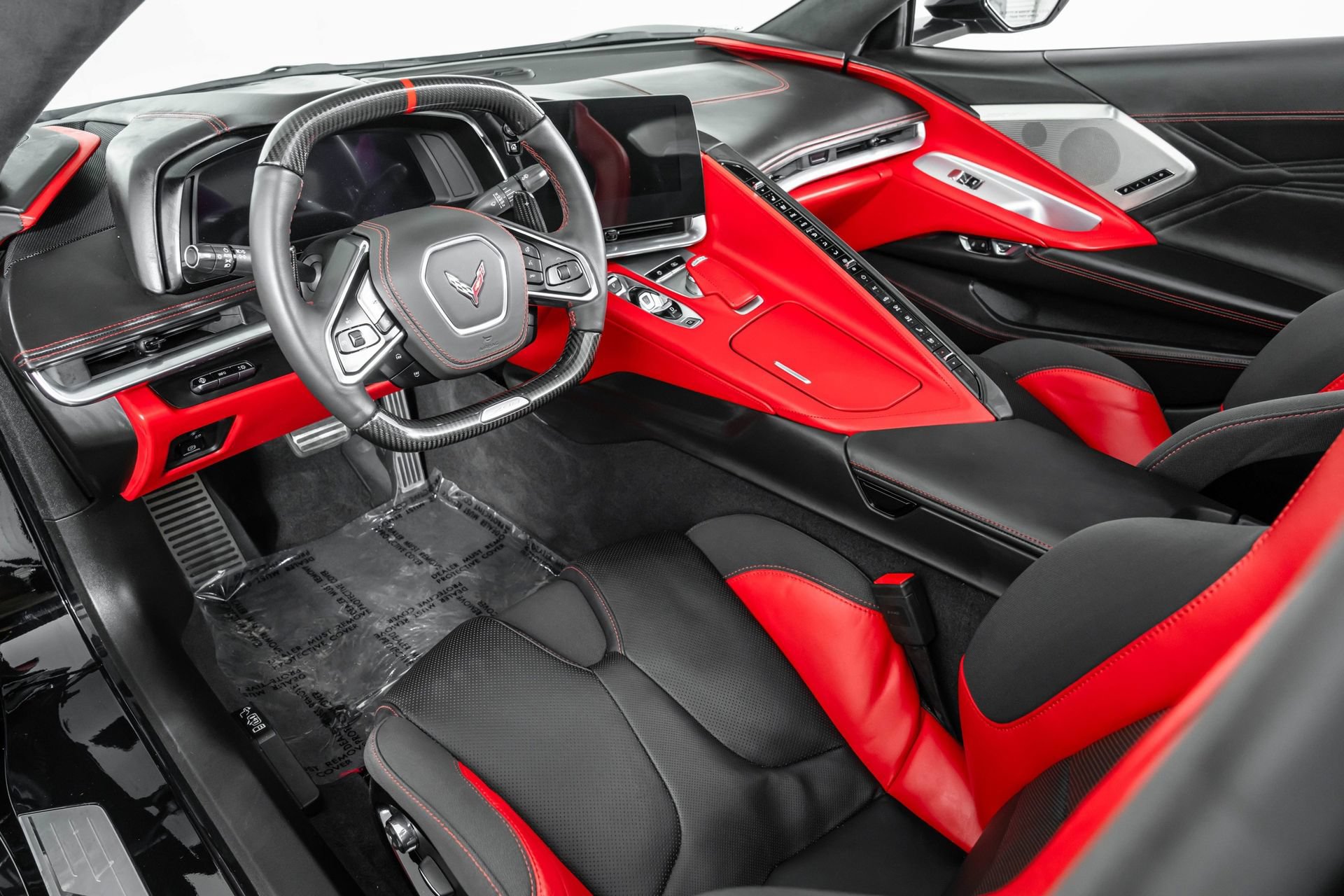 Used 2024 Chevrolet Corvette Z06 RWD image 3