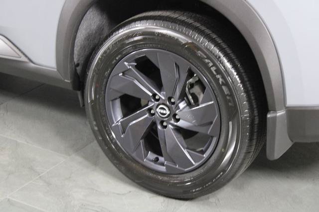 Certified 2026 Nissan Rogue SV FWD image 15