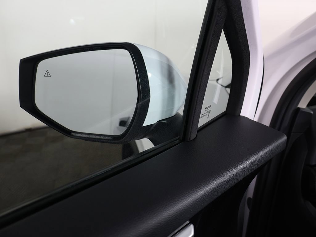 Used 2023 Kia Sportage EX image 34