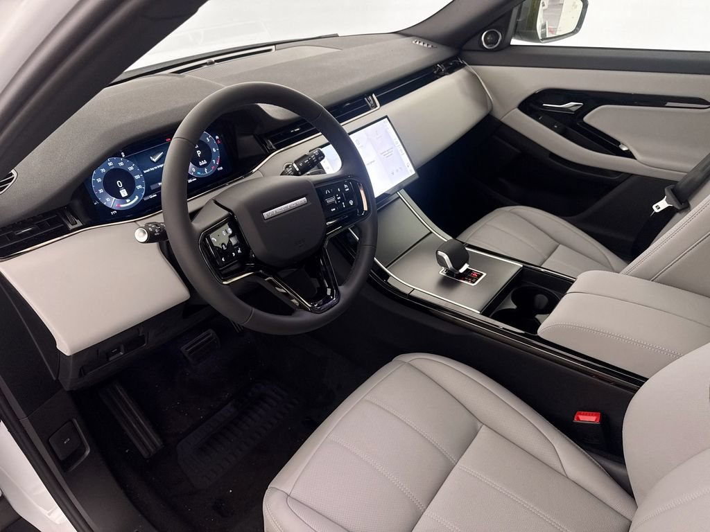 New 2026 Land Rover Range Rover Evoque S AWD/4WD image 9