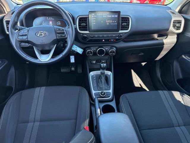 Certified 2023 Hyundai Venue SEL image 5
