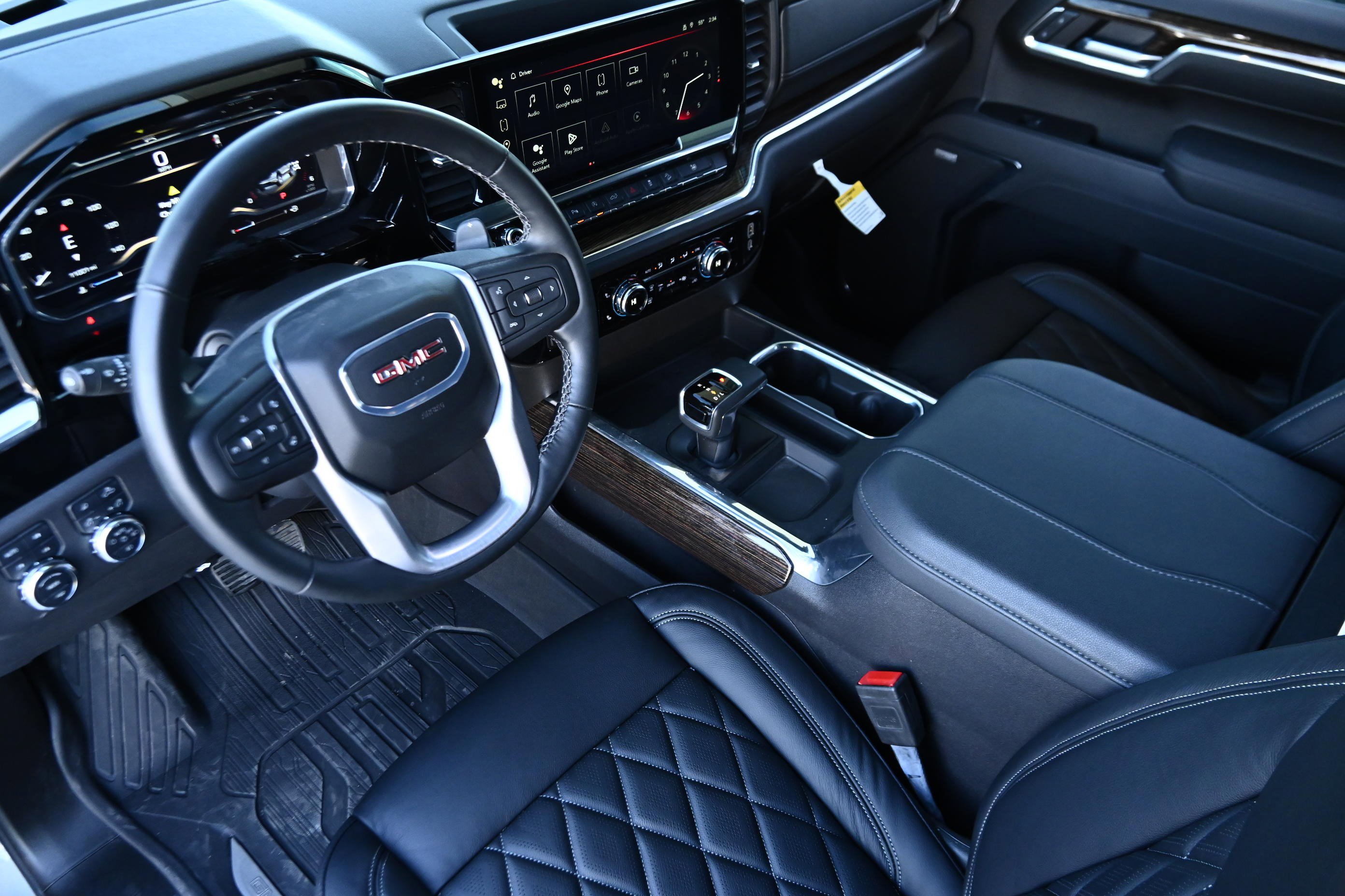 Used 2025 GMC Sierra 1500 Elevation image 14