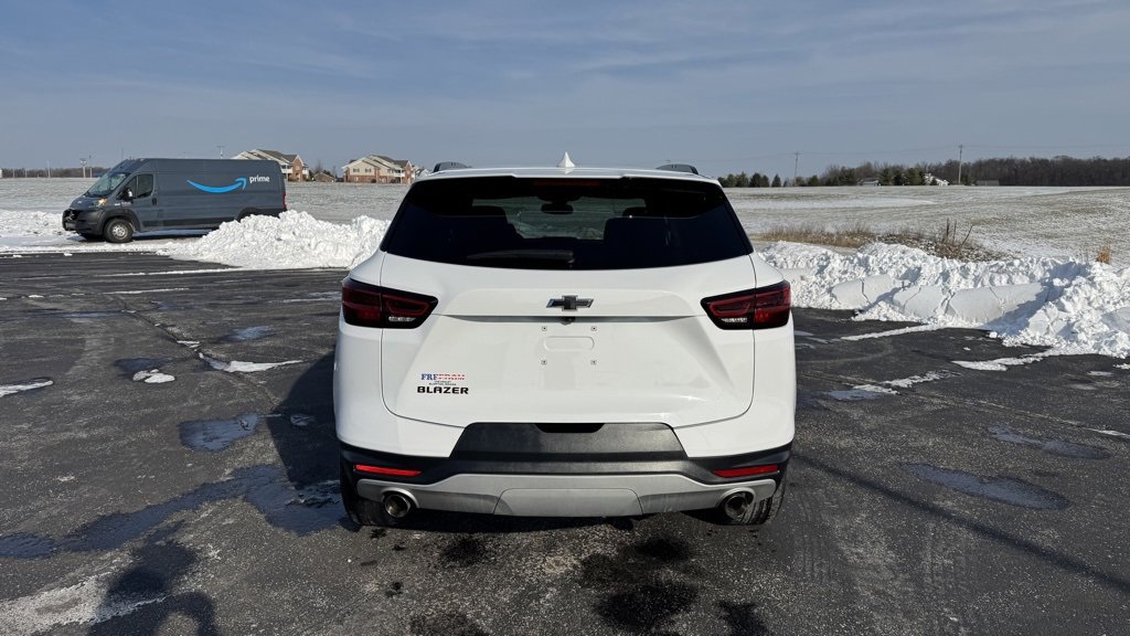 Used 2024 Chevrolet Blazer LT w/ Redline Edition image 6