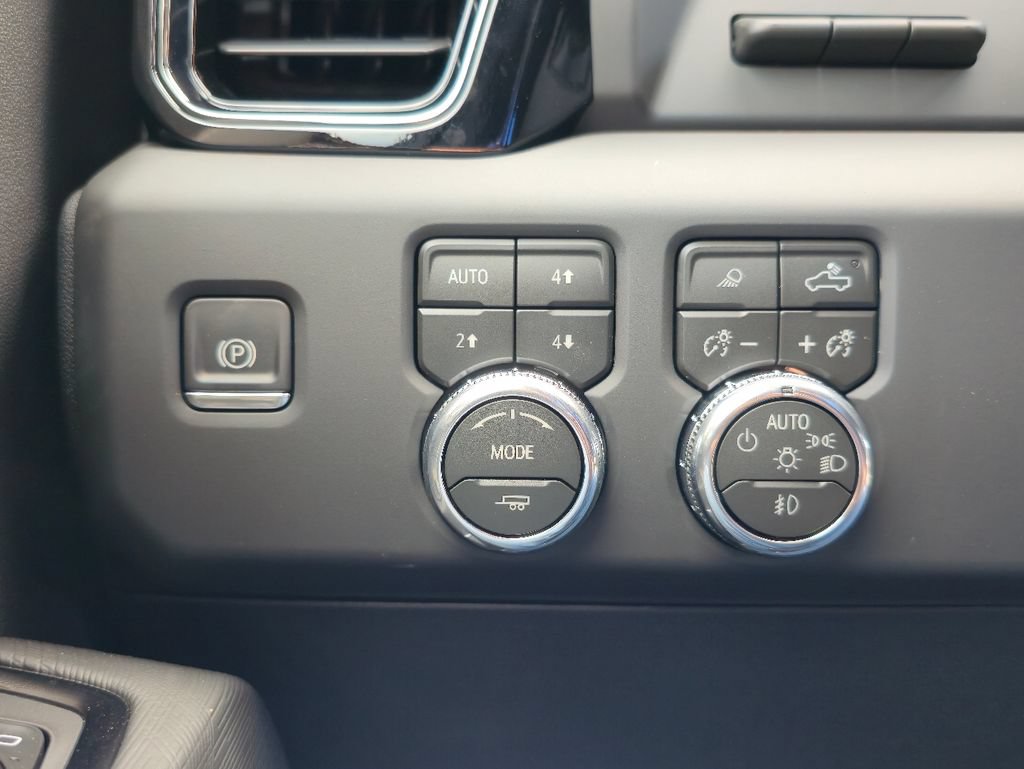 New 2026 GMC Sierra 2500 AT4X AWD/4WD image 18