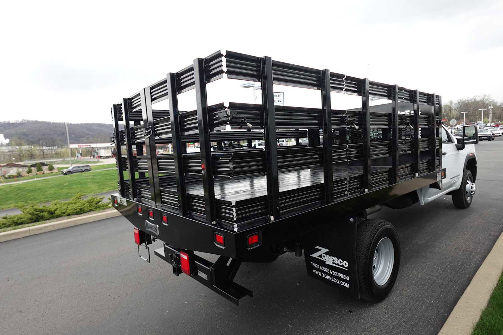 New 2026 GMC Sierra 3500 Pro w/ Convenience Package RWD image 7