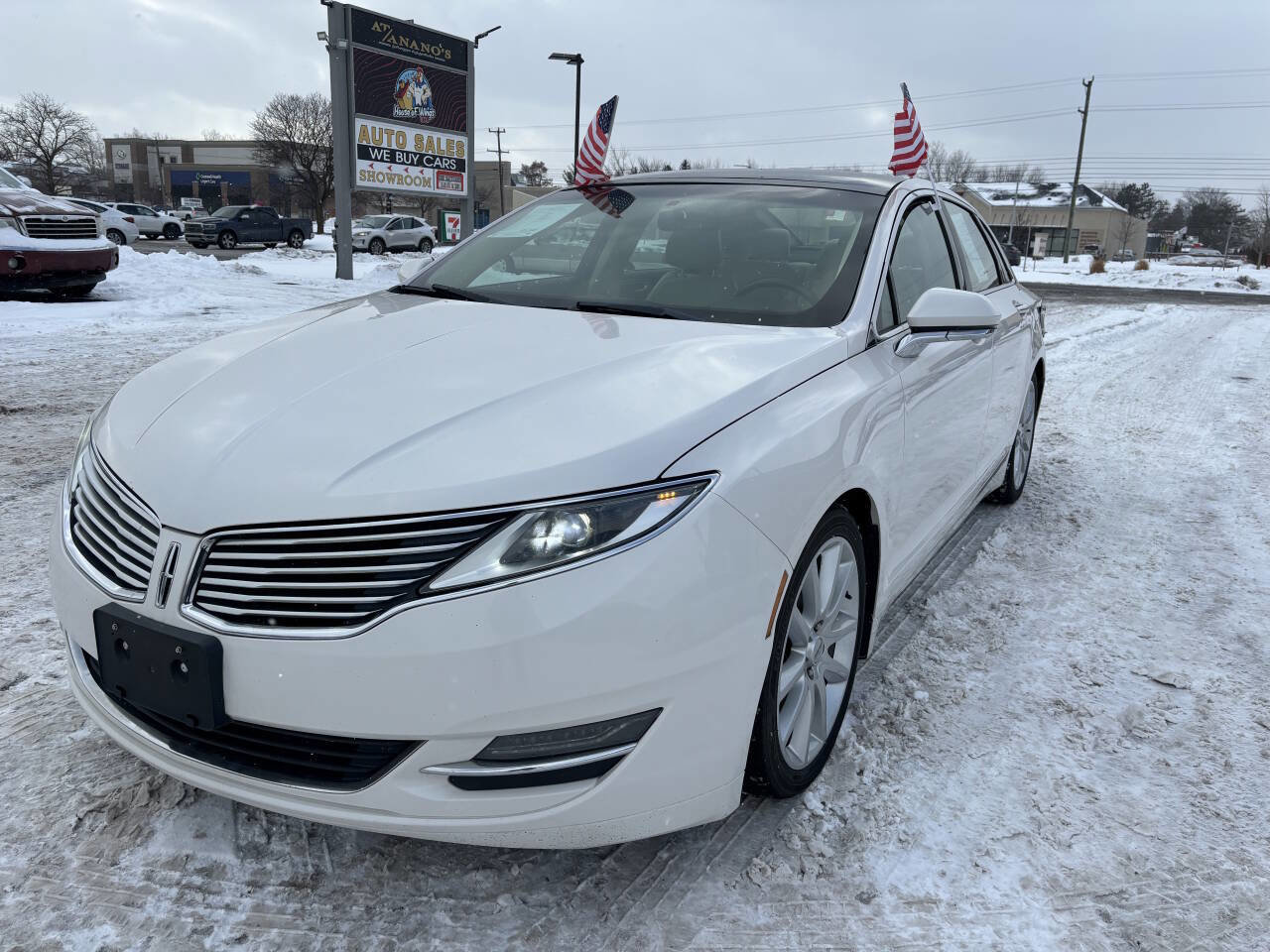 Used 2015 Lincoln MKZ Hybrid w/ Equipment Group 202A Reserve image 2