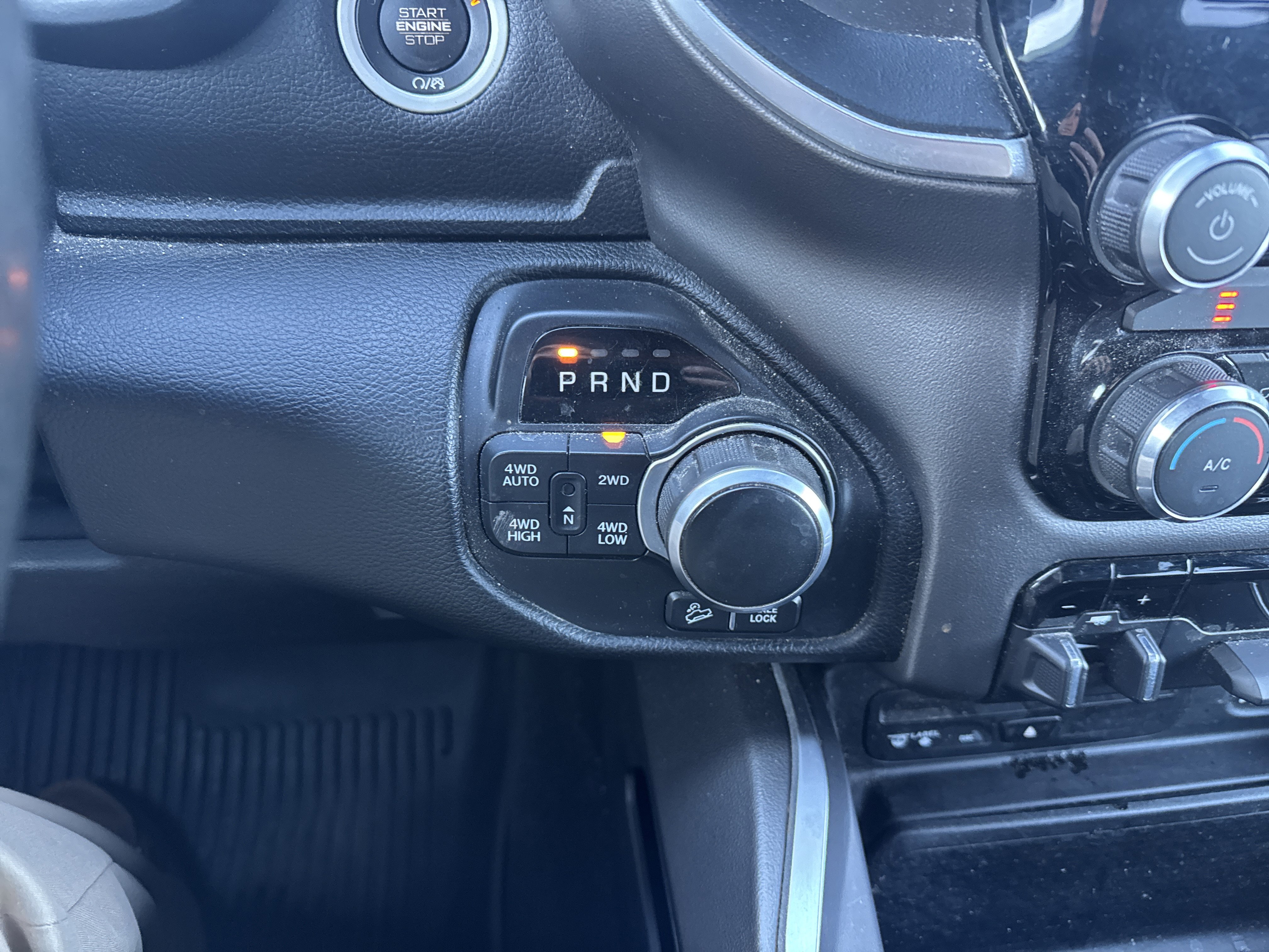 Used 2019 RAM 1500 Big Horn image 24