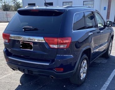 Used 2012 Jeep Grand Cherokee Overland AWD/4WD image 10