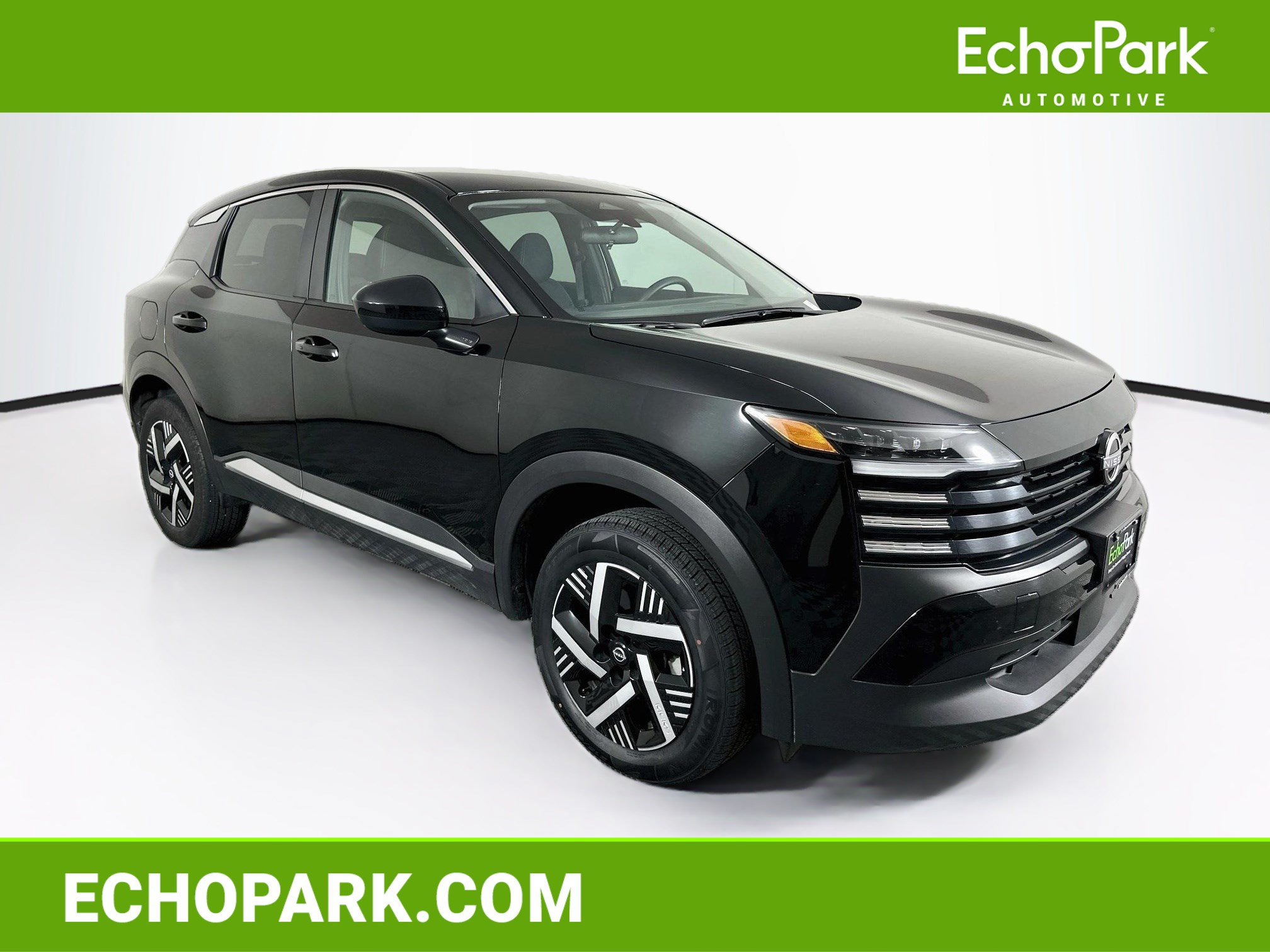 Used 2025 Nissan Kicks SV