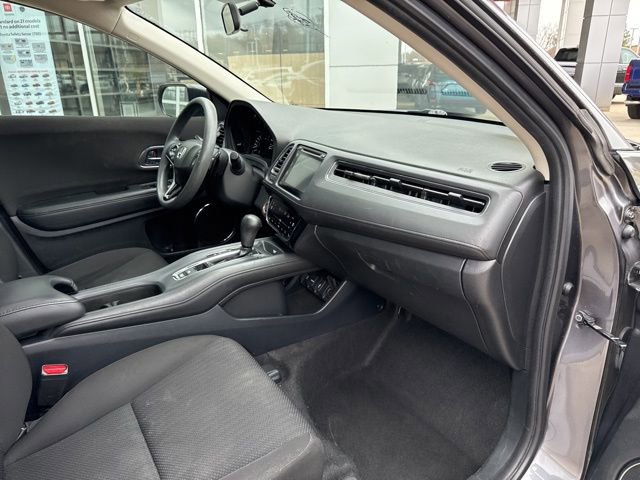 Used 2018 Honda HR-V EX image 31