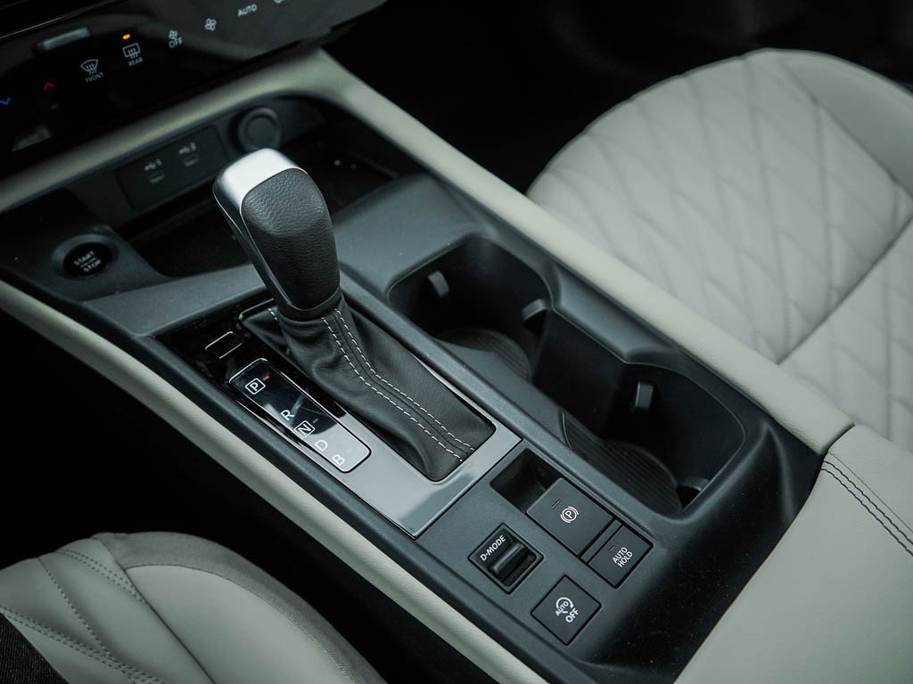 New 2026 Nissan Sentra SL w/ Floor Mat Package FWD image 25