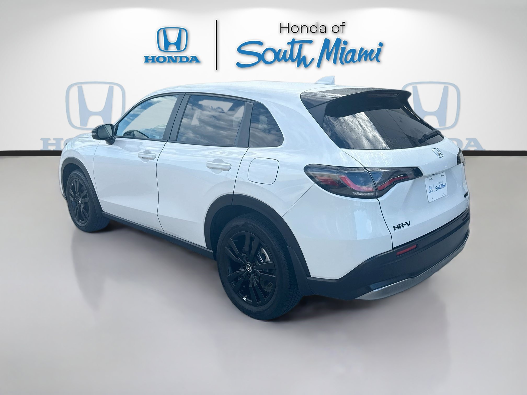 Certified 2026 Honda HR-V Sport image 5